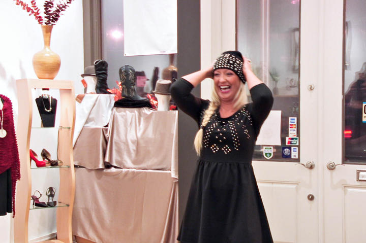 Patti-Anne is a 32-year-old bride from Chicago. She's got tons of energy and loves to celebrate any occasion. You can bet her wedding is going to be HUGE!