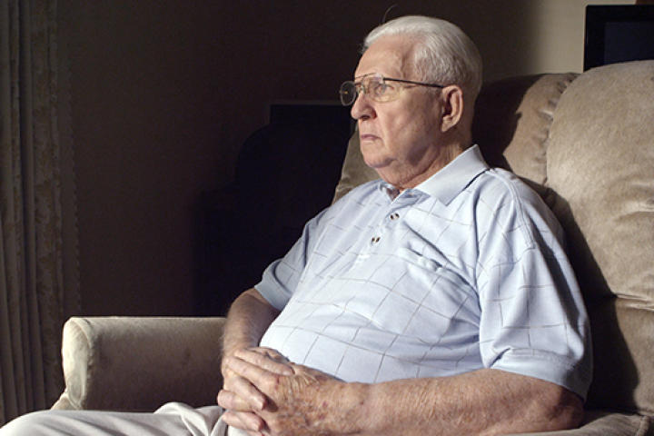 Veteran of the Battle of Tarawa William L. Jeffries.