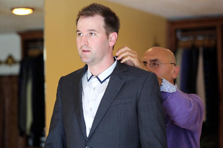 Alan is fitted for a suit. He explains to a dubious tailor that he's got just 90 days to get his wedding planned -- and to get Kirlyam acclimated to life in the U.S.