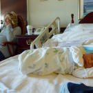 Even from a distance you can spot that lovely Mommy glow!