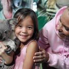 On their trip to Australia, Kate Gosselin watched her daughter Leah hold a koala.