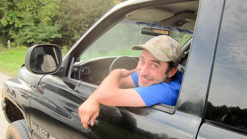 Tickle | Moonshiners | Discovery