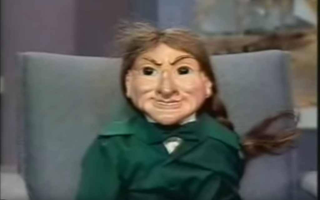 There Is Something Extra Creepy About This The Hauntist