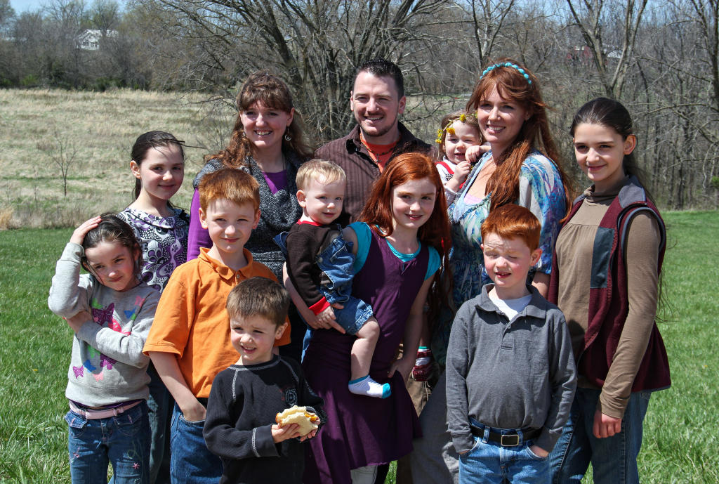 Polygamist Families The Browns Meet the Richards Photos Sister Wives