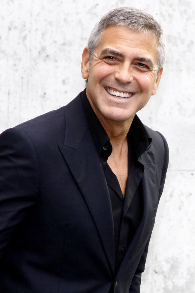 Introduction to 10 Celebrities Who Use Psychics | Long Island Medium | TLC