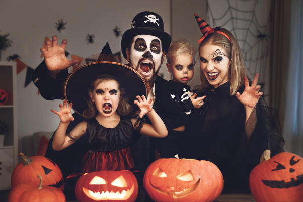 7 Spooky Halloween Traditions From Around The World The Hauntist Destination America