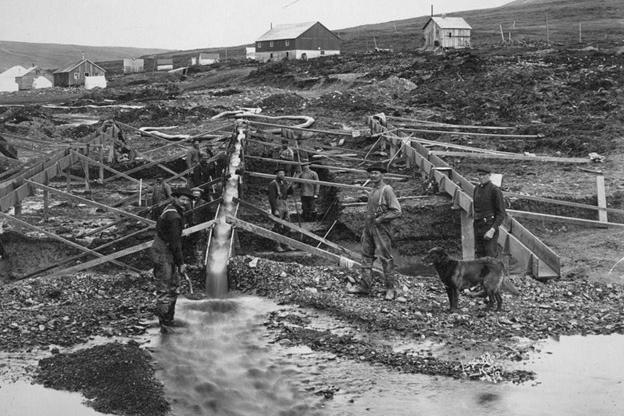 Nome’s Great Gold Rush Pictures | Bering Sea Gold | Discovery