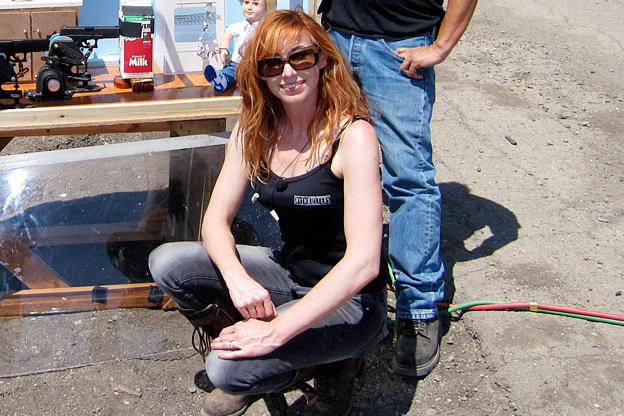 Kari Byron 2 Pictures Mythbusters Discovery 