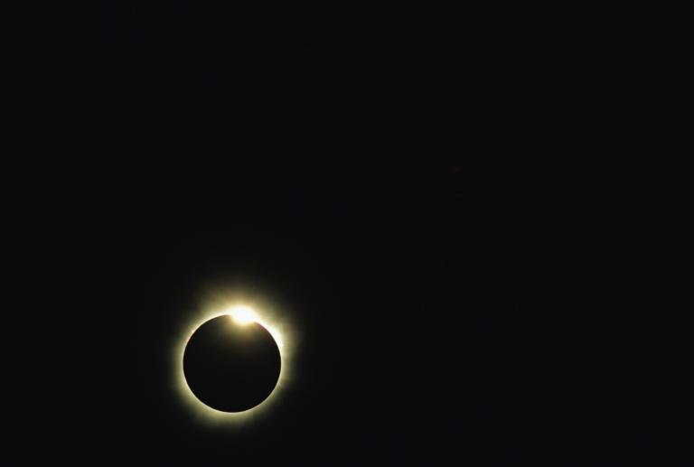 Diamond Ring Effect