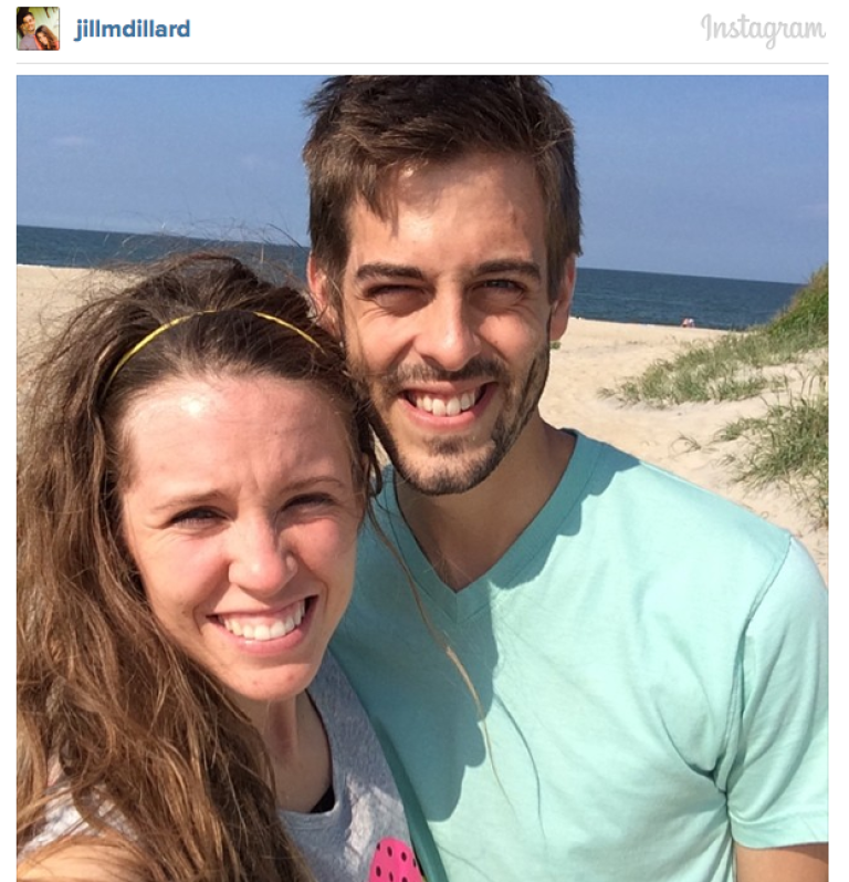 Jill and Derick celebrate their "weekiversary" on the beach near Kill Devil Hills, North Carolina, where they spent their honeymoon. The happy couple toured the Wright Brothers National Memorial, enjoyed a picnic lunch, and visited the Cape Hatteras lighthouse.
