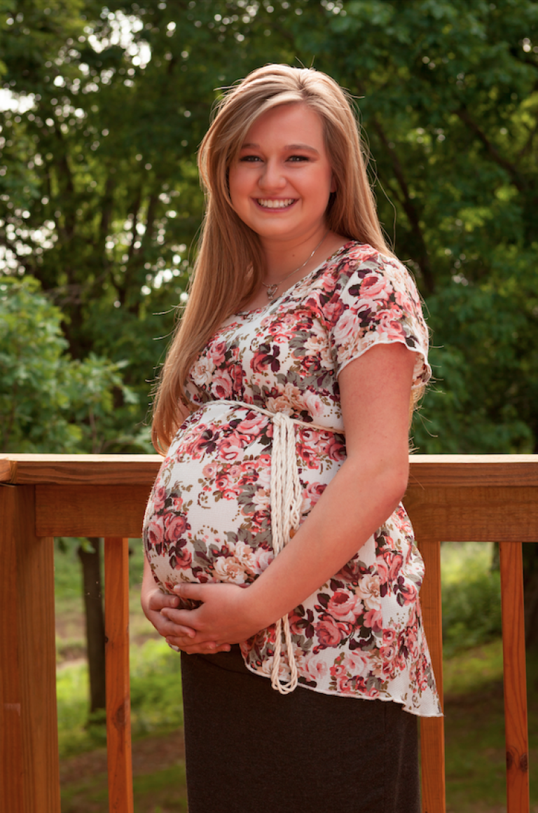 Kendra Duggar Maternity