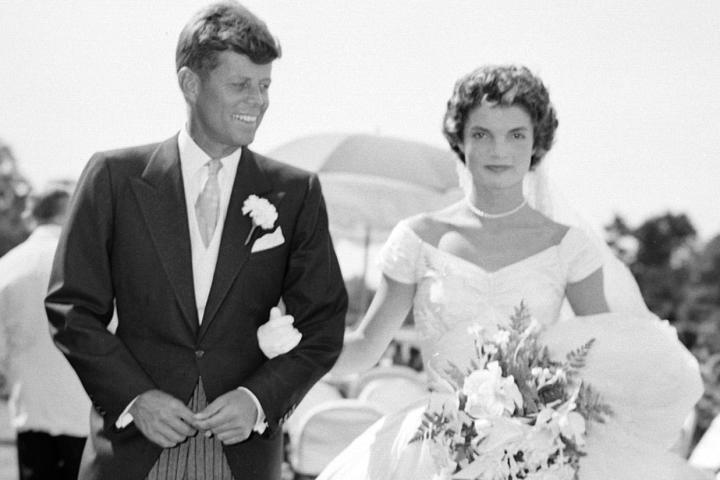 15 of The Most Iconic Wedding Dresses of All Time | TLCme | TLC