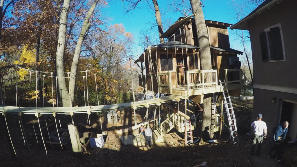 Timelapse: Glamorous Glamping Retreat | Treehouse Masters